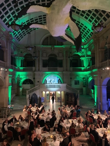 Guest-dining-at-Bristol-Museum